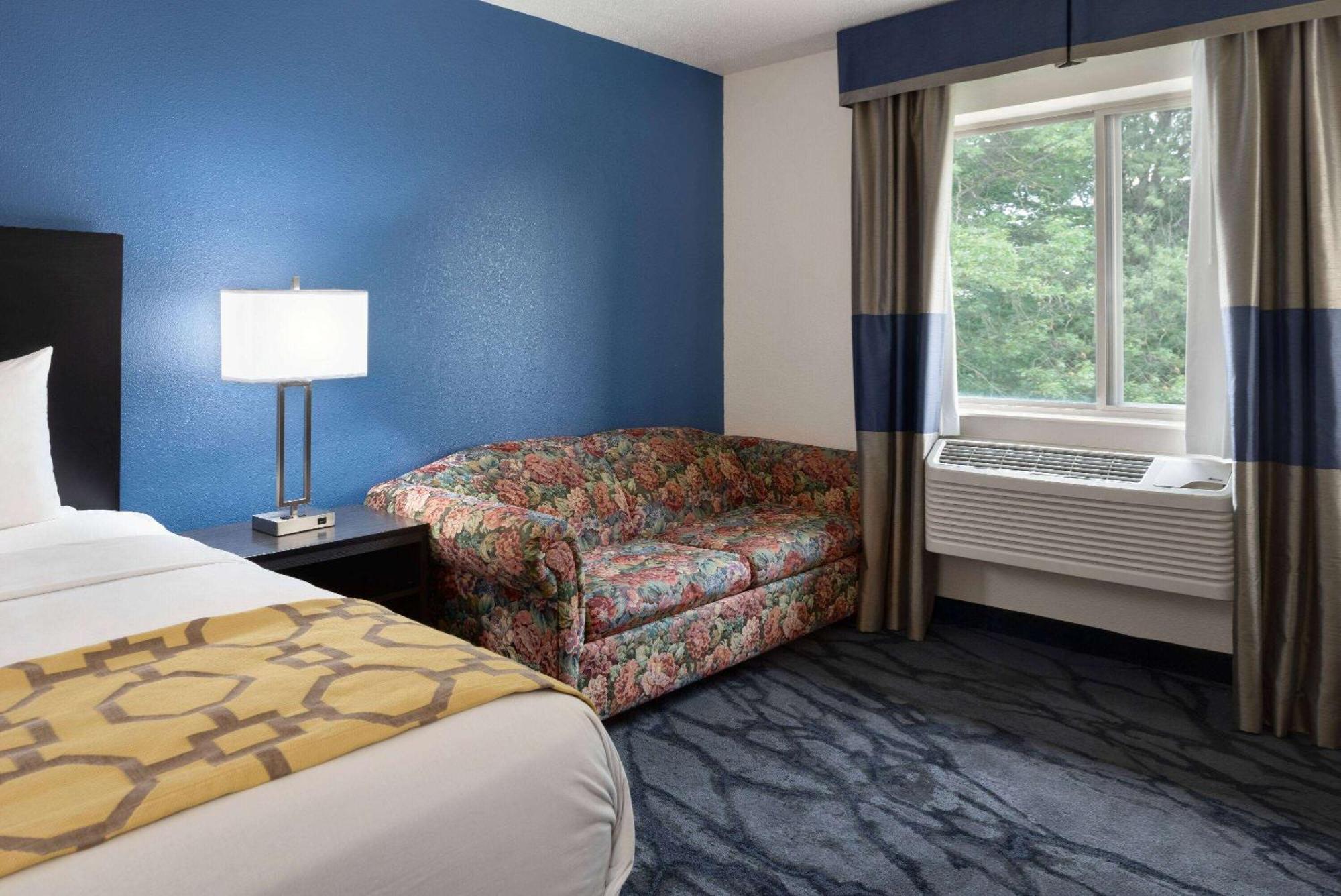 Hotel Baymont By Wyndham Swanton Extérieur photo